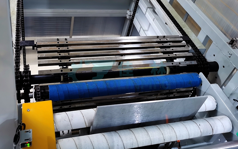 連續(xù)式提升機(jī)