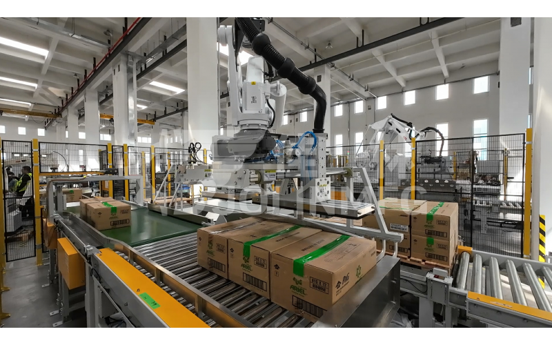 瓦楞紙箱產(chǎn)品用自動碼垛裹膜包裝模塊